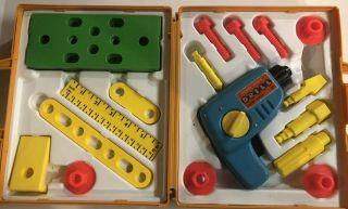 Vintage 1977 Fisher Price Tool Kit W/tools Wind Up Drill Complete Set A2