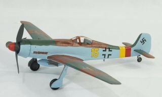 1/72 Aoshima - Focke Wulf Ta 152 H - 1 - Very Good Built & Painted