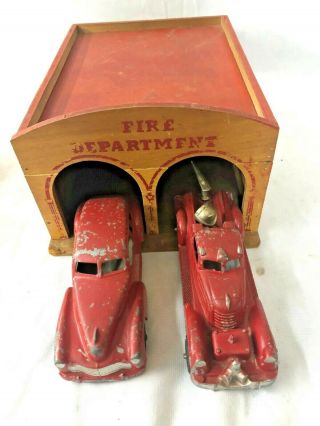 Vintage Toy Hubley Fire Truck And Wooden Fire Station
