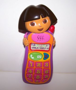 Dora The Explorer Knows Your Name Toy Cell Phone Talks Mattel 2006 Fisher Price