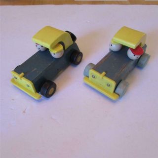 Two Vintage 1960s Fisher - Price Fp 674 Toy Sports Cars Wooden Click And Clatter