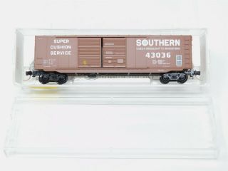 N Scale Mtl Micro Trains 37030 Southern Railway 50 