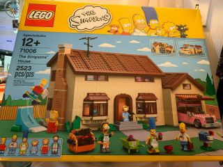 Lego The Simpsons House Play Set (71006) -,  Never Opened.  Some Wear On Box.