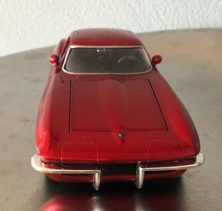 Jada Red 1963 Chevy Corvette Sting Ray Coupe 1/24 Scale