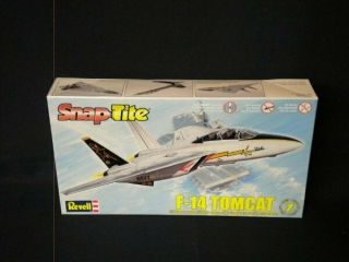 Revell Snaptite F - 14 Tomcat 1/72 Kit
