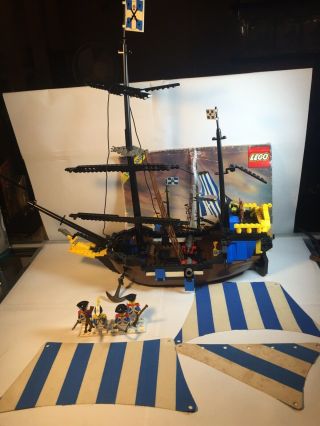 Lego 6274 Caribbean Clipper Pirate Set And Lego Set 1989 Fortress Set.