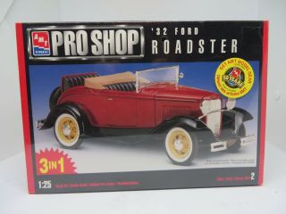 Amt/ertl Pro Shop 1932 Ford Roadster 1/25 Scale Plastic Model Kit