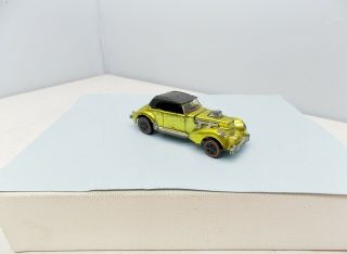 Hot Wheels Classic Cord - Yellow - - Vintage Redline