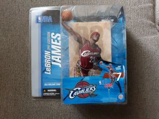 2004 Mcfarlane Nba Series 7 - Lebron James Cleveland Cavaliers 2nd Edition - Red