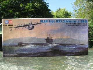 Hobbyboss 1/350 Plan Type 033 Submarine & Harbin Sh - 5 Flying Boat 83515