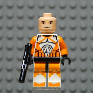LEGO Star Wars Bomb Squad Clone Trooper Minifigure 7913 sw0299 2