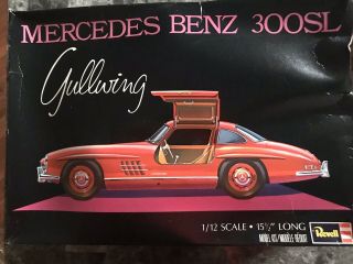 Revell 1:12 Mercedes - Benz Gullwing Plastic Model Kit