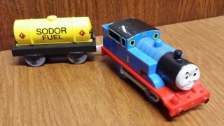 Thomas & Friends Trackmaster Thomas Motorized Train Engine W/sodor Fuel Tanker
