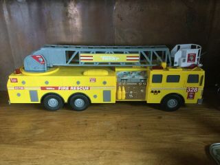Hasbro Large Tonka Titans Yellow Fire Truck 31 " Rare