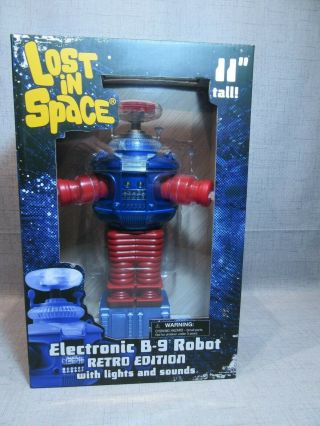 Lost In Space B - 9 Robot Retro Version 11” Electronic Figure Diamond Select