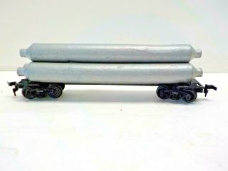 Lionel HO Scale Model Train Skeleton Flat Car with Silver Tube Load 3