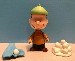 A Charliebrown Christmas Linus Van Pelt Action Figure (memory Lane)