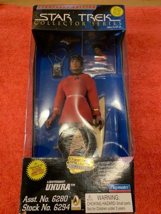Playmates Toys Star Trek Starfleet Edition Lieutenant Uhura Action Figure