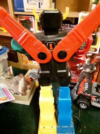 1984 LJN Voltron Lions Remote Control Motorized Robot 25 Inch with SWORD 3