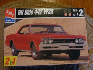 Amt 1/25 Scale 1966 Olds 442 W30