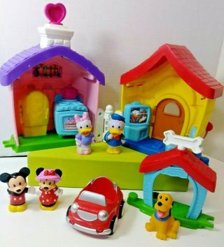 Fisher Price Little People Mickey Mouse Minnie Mouse Donald Daisy Pluto