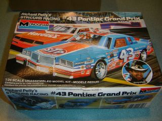 43 Richard Petty 1984 Stp Pontiac 1/24 Car Model Kit Monogram Open Complete