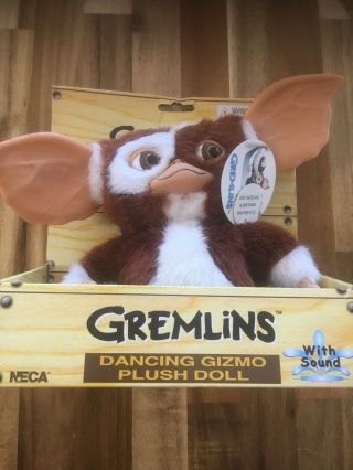 Neca Gremlins Electronic Dancing Gizmo Plush Doll Measures 8 " Tall