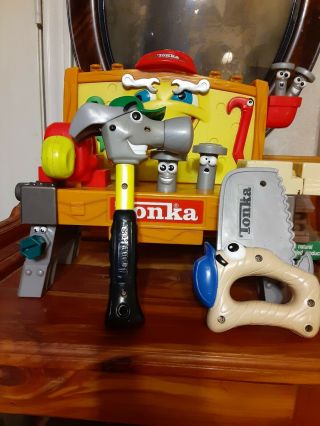 Vintage 2000 Tonka Hasbro Talking Learning Sounds Tools Plastic Workbench Toy