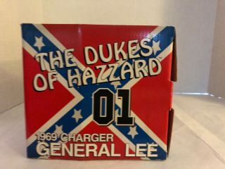 ERTL 2002 Duke of Hazzard 1969 Charger General Lee 1/18 Scale Die Cast Metal Car 2