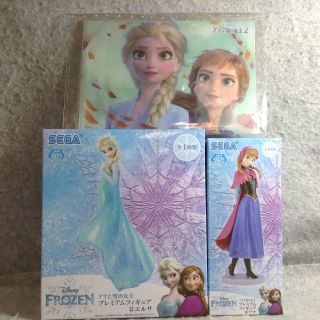 Disney Frozen Elsa Anna Set Of 2 Figures & 2 Mini Pouch Folders Sega G29 - 568