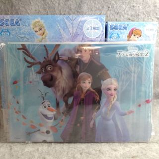 Disney Frozen Elsa Anna Set of 2 Figures & 2 Mini Pouch Folders SEGA G29 - 568 2