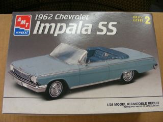 Amt 1/25 Scale 1962 Chevy Convertible