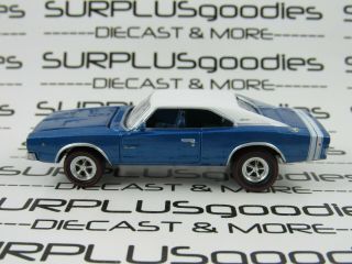 Johnny Lightning 1:64 Loose Collectible Blue 1968 Dodge Charger R/t Diorama Car