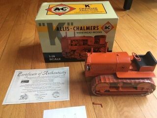 1:16 Scale Diecast Speccast Allis - Chalmers " K " Crawler Tractor Wide Tread Model