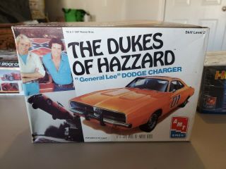 Amt/ertl 1/25 Scale The Dukes Of Hazzard General Lee Dodge Charger Model Kit