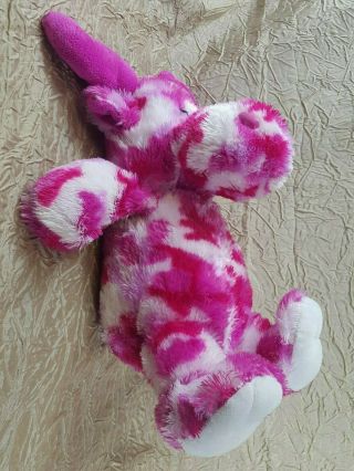 DAN DEE HOT PINK & WHITE MOOSE COLLECTOR ' S CHOICE SILKY PLUSH SOFT 18 