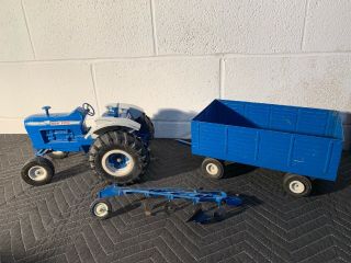 Vintage Ertl Ford 8000 Toy Tractor With Attachments