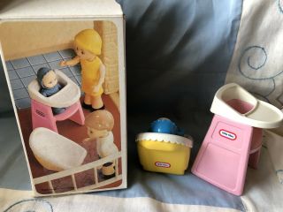 Vintage Little Tikes Dollhouse High Chair Baby And Car Seat 2