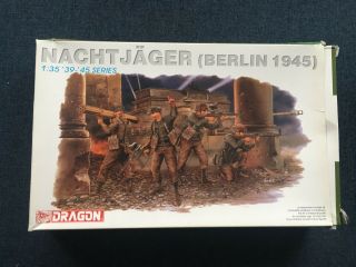 Dragon 6089 1/35 Nachtjager (berlin 1945),  Inner Bag