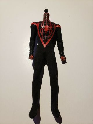 Mezco Toyz One:12 Collective Spider - Man Miles Morales Body Only Authentic Marvel
