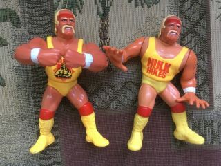 (2) 1990 - 91 Wwf Hasbro Hulk Hogan " Bear Hug " And " Gorilla Press Slam " Figures