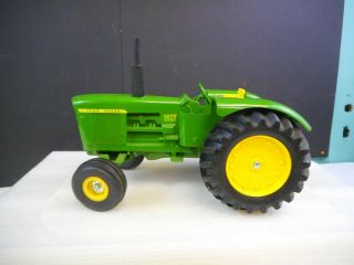 Ertl 1/16 John Deere 5020 Tractor 3