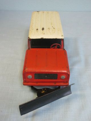 Tru - Scale International Harvester Scout with snowplow 3
