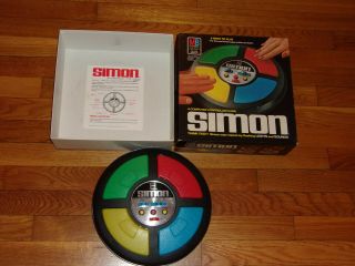 Vintage 1986 Simon Electronic Full Sized Game By Milton Bradley