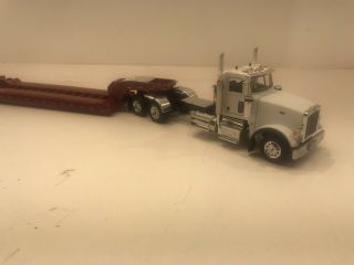 First Gear 1/50 White Peterbilt With Red Talbert Lowboy Trailer Pre - Owned