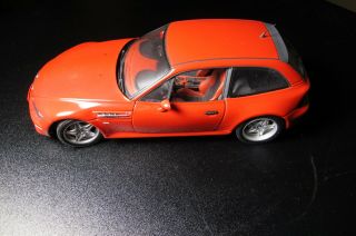 Ut Models 1/18 Bmw M Coupe Red