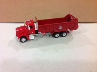 1/64 All Metal Mohrlang Spreader Box By C&d Mounted On A Peterbilt