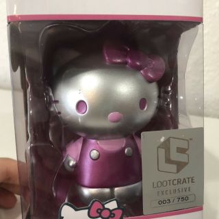 2019 SDCC Exclusive Loot Crate 45 Yr.  Hello Kitty Special Edition Figure 3 / 750 2