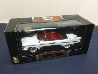 Yat Ming Signature Series 1/18 Scale 1961 Chrysler Imperial Crown