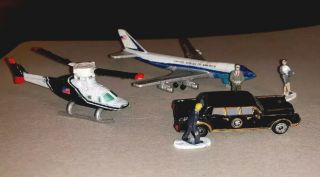 Galoob Micro Machines U.  S.  Presidential Motorcade,  Air Force One And Helicopter